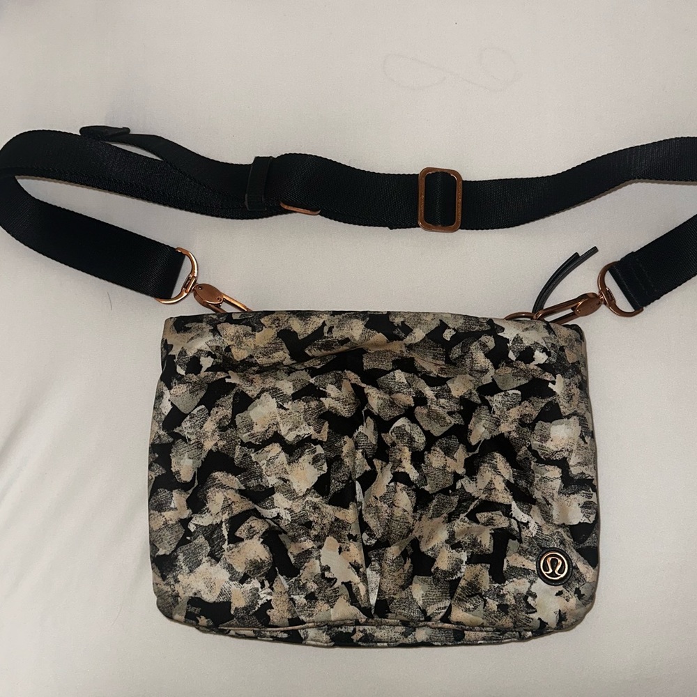 Lululemon Crossbody Bag
